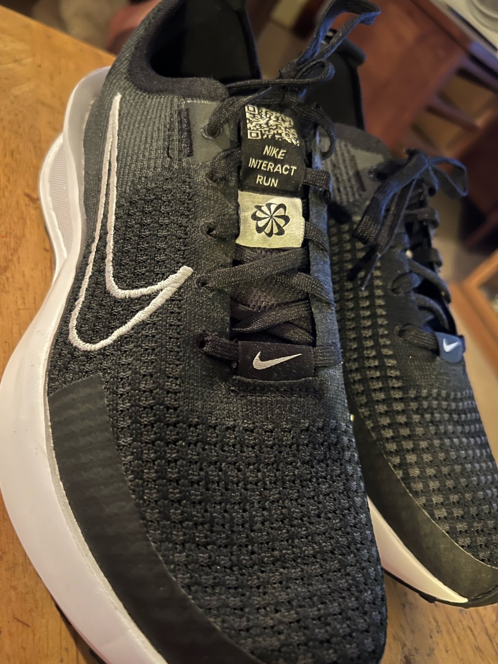 Mens Nike Interact Running Shoes. New